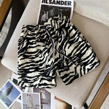 Wiaofellas  -  Men's New Fashionable Zebra Print Casual Versatile Straight Loose Shorts