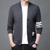 Wiaofellas High-quality Men's Fleece Thickened Sweater Elegant High-end Fashion Business Simple Casual Loose Knitted Sweater Cardigan